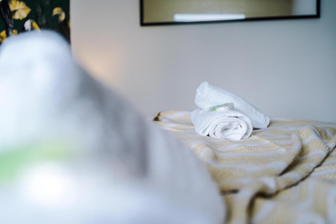 Rest & Recharge At The Station Apartments Manchester Eksteriør bilde