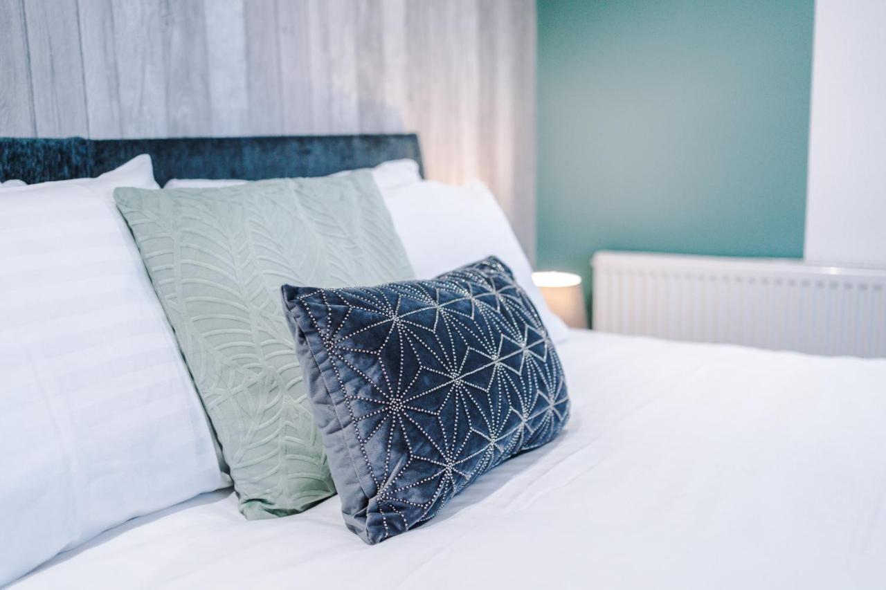 Rest & Recharge At The Station Apartments Manchester Eksteriør bilde