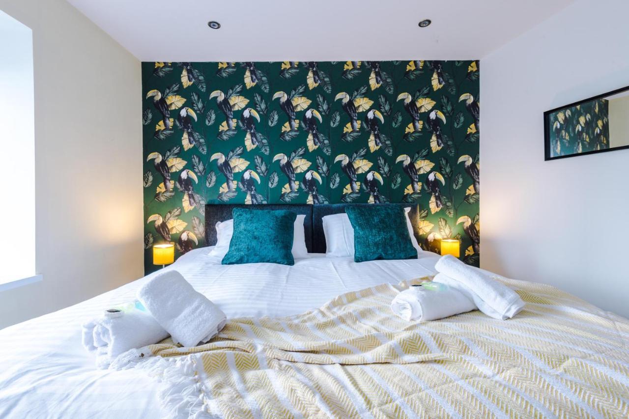 Rest & Recharge At The Station Apartments Manchester Eksteriør bilde