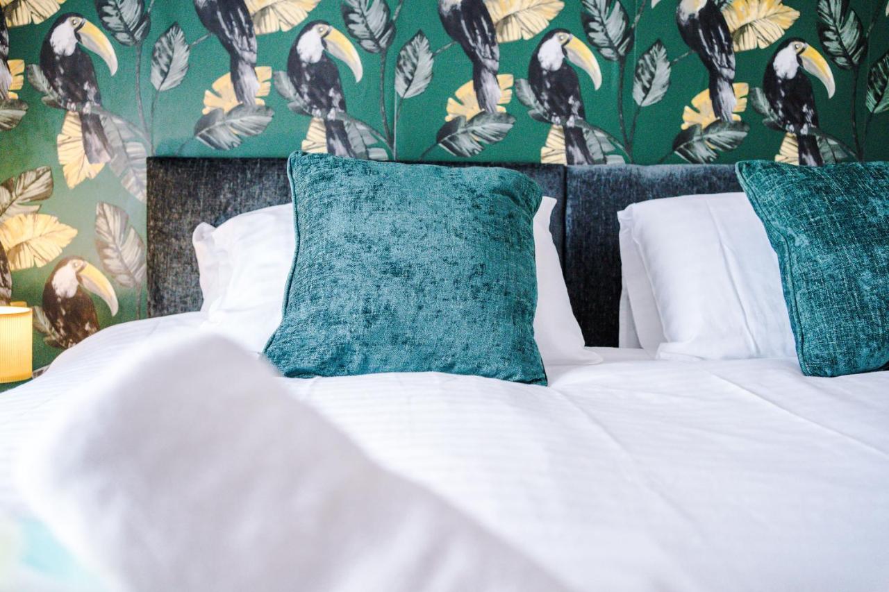 Rest & Recharge At The Station Apartments Manchester Eksteriør bilde